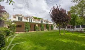 Arrendar Villa Pozuelo de Alarcón