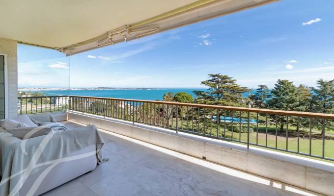 Venda Apartamento Cannes