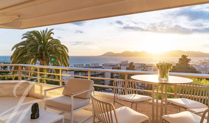 Venda Apartamento Cannes