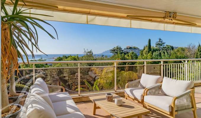 Venda Apartamento Cannes